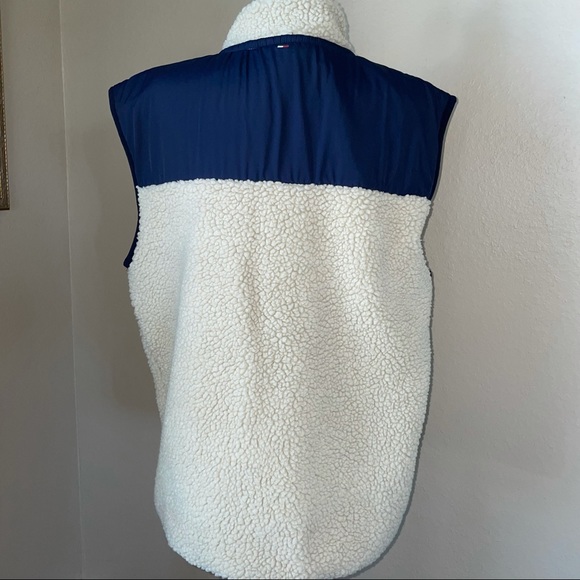 Tommy Hilfiger vest size XL unisex - Picture 2 of 9